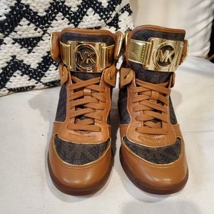 Mk Michael Kors Nikko high top wedge sneakers